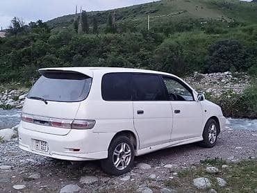 тойота гай: Toyota Gaia: 2001 г., 2 л, Автомат, Газ, Минивэн — 2