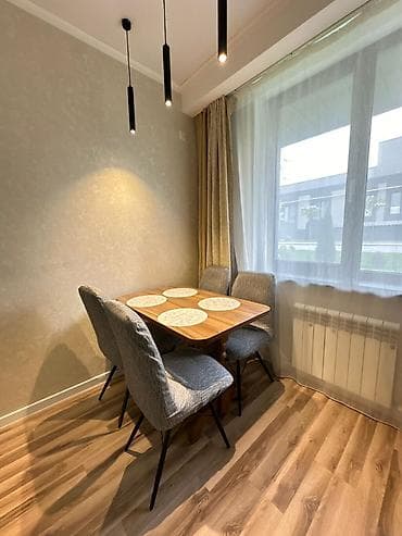 81: 2 комнаты, 81 м², Асанбай мкр Элитка, 1 этаж — 1