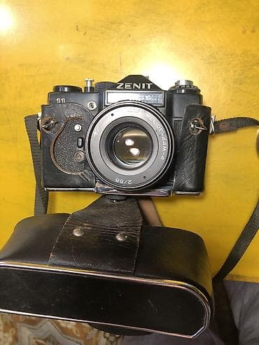 линза вара: Пленочный зеркальный фотоаппарат Zenit-11 с объективом Helios-44M-4 — 1