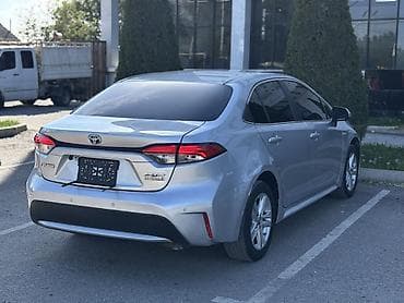 toyot: Toyota Levin: 2020 г., 1.8 л, Автомат, Гибрид, Седан — 4