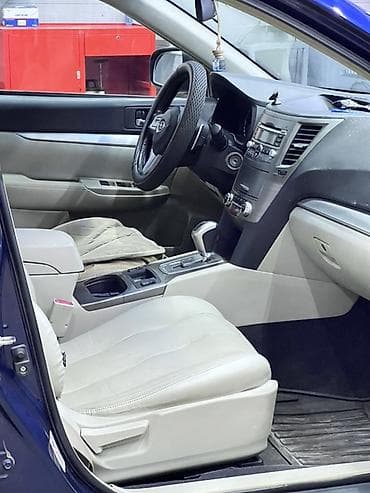 Subaru Legacy: 2010 г., 2.5 л, Автомат, Бензин, Седан — 9