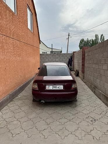 Audi: Audi A4: 1998 г., Автомат, Бензин, Седан — 1
