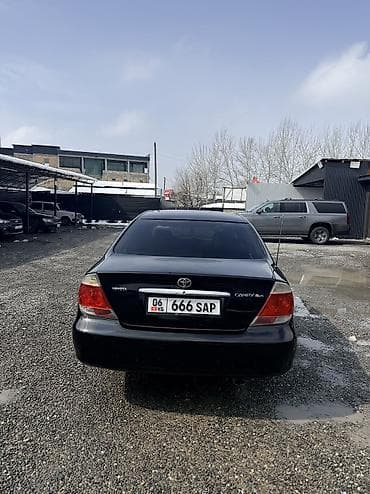 кузов авто: Toyota Camry: 2005 г., 2.4 л, Автомат, Бензин, Седан — 5