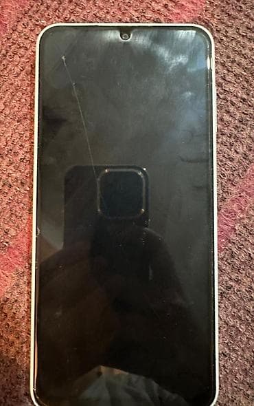 aiphone 16: Samsung Galaxy A16, Б/у, 4 ГБ, цвет - Серебристый, 2 SIM — 1