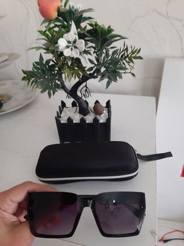 увеличительные очки: Солнцезащитные очки с футляром - Форма: крупные прямоугольные линзы — 3