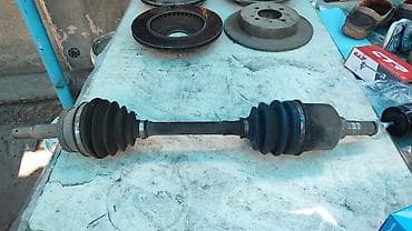 успокоитель тормозных колодок: Передняя тормозная колодка Nissan 1998 г., Б/у, Китай — 4