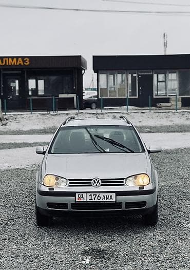 Volkswagen: Volkswagen Golf: 2003 г., 1.6 л, Механика, Бензин, Универсал — 1