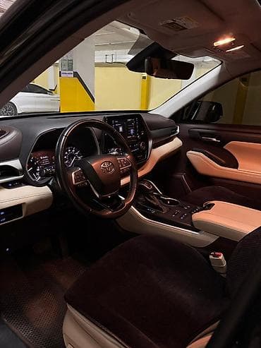full construction: Toyota Highlander: 2022 г., 3.5 л, Автомат, Бензин, Кроссовер — 5