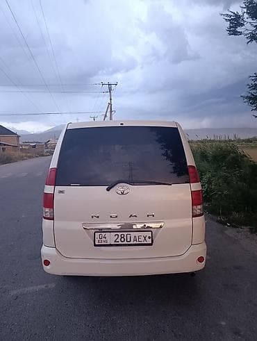 кара авто: Toyota Noah: 2003 г., 2 л, Автомат, Бензин, Минивэн — 3