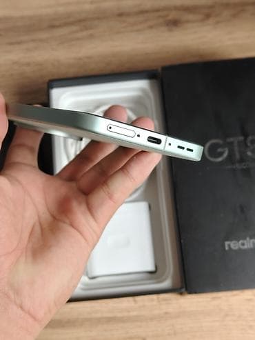 google p: Realme GT 7 Pro, цвет - Зеленый — 3