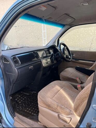 автомобили степ: Honda Stepwgn: 2001 г., 2 л, Типтроник, Газ, Минивэн — 7