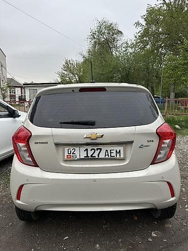 subaru outback 2009: Chevrolet Spark: 2016 г., 1 л, Автомат, Бензин, Хэтчбэк — 2