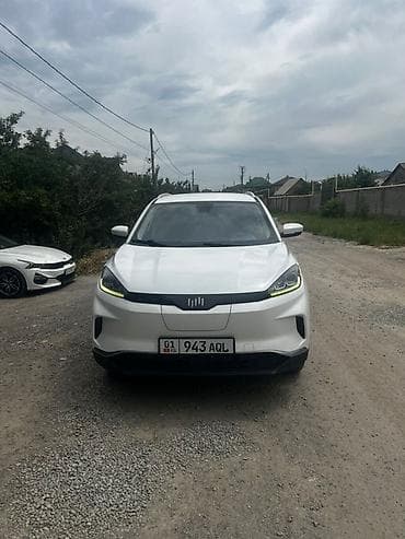 yuan plus byd: Weltmeister 2020 г. — 3