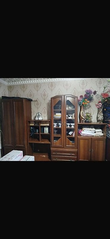 шкаф куплю: Стенка-гостиная из массива/ЛДСП в классическом стиле, цвет тёмный — 2