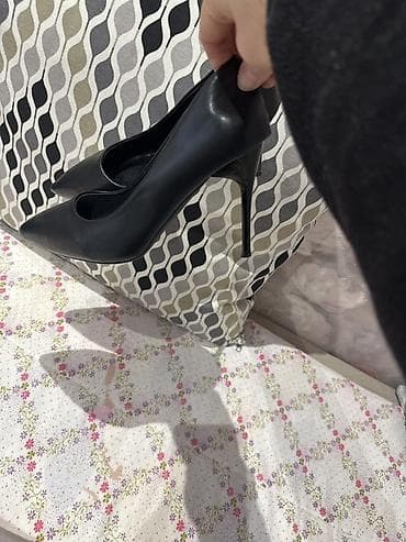 Личные вещи: Классические лодочки на шпильке - Цвет: черный, матовый - Модель — 4