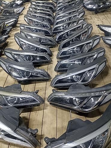 Комплект передних фар Hyundai