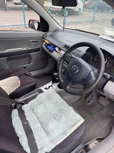 Продажа авто: Mazda Demio: 2002 г., 1.5 л, Автомат, Бензин, Хэтчбэк — 3