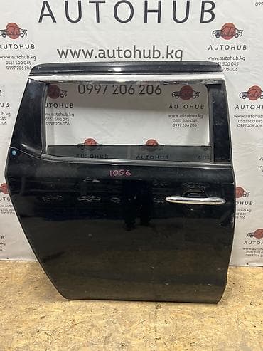 Дверь Kia Carnival YP D4HB 2.2 DIESEL задн. прав. (б/у)