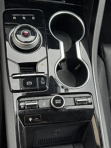 Kia K5: 2023 г., 2 л, Автомат, Гибрид, Седан — 7