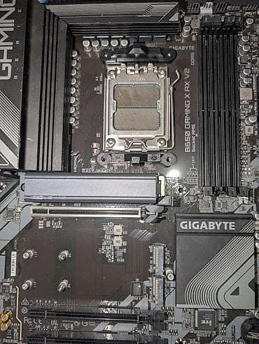 Продаю отличные материнские платы Gigabyte B650 Gaming X AX V2 WiFi. В lalafo.kg да Продаю отличные материнские платы Gigabyte B650 Gaming X AX V2 WiFi. В