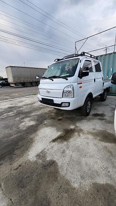 аренда byd e2: Легкий грузовик, Hyundai, Дубль, 3 т, Новый — 1