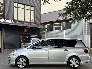 Продажа авто: Toyota Ipsum: 2004 г., 2.4 л, Автомат, Бензин, Минивэн — 3