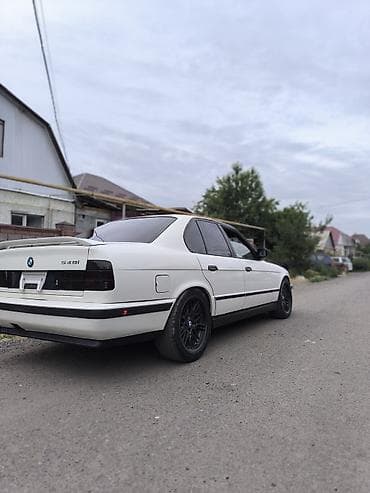 мотоцыкыл урал: BMW 5 series: 1993 г., 4.4 л, Кол менен иштөөчү, Бензин, Седан — 6