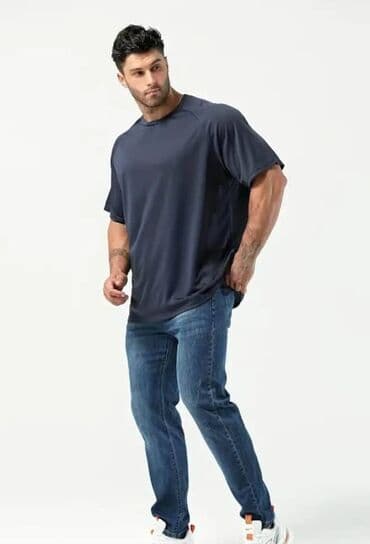 таблица размеров мужской одежды разных стран: Футболки: белый 4xl (56-58)- 1шт черный 4xl (56-58) - 2 шт черный 5xl — 8