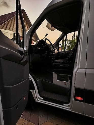 битые машины продажу: Mercedes-Benz Спринтер: 2012 г., 3 л, Автомат, Дизель, Фургон — 6