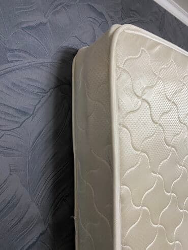 Размер 2 на 1.40 высота 21см пользовались 5 месяцев отдам за 3500сом