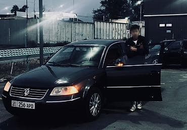 абхазия номер: Volkswagen Passat: 2005 г., Седан — 2