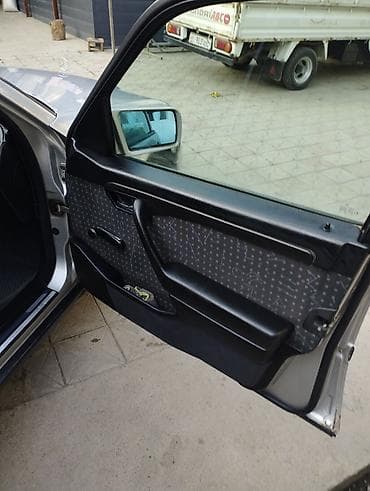 matiz 2007: Mercedes-Benz C-Class: 1995 г., 1.8 л, Ручные, Газ, Седан — 9