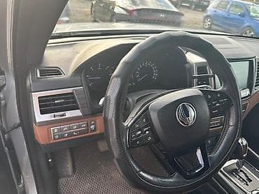 red cell: Ssangyong Rexton: 2018 г., 2.2 л, Автомат, Дизель, Внедорожник — 3