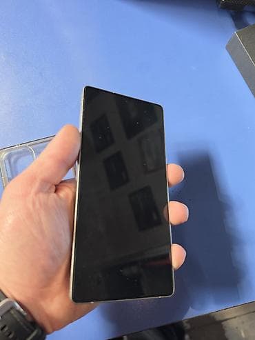 Уюлдук телефондор жана аксессуарлар: Samsung Galaxy S25 Ultra, Колдонулган, 256 ГБ, түсү - Саргыч боз, 2 SIM — 3