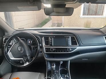 Toyota Highlander: 2018 г., 3.5 л, Автомат, Бензин, Кроссовер — 8