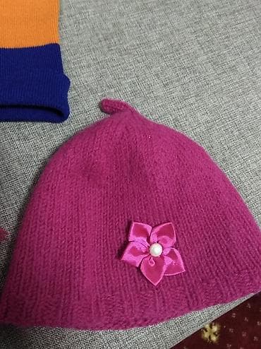 теплая зимняя шапка: Головные уборы: на выбор на возраст от4л - 12л. состояние отличное — 5