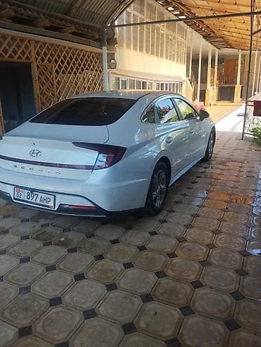 Hyundai Sonata: 2019 г., 2 л, Автомат, Бензин, Седан — 5