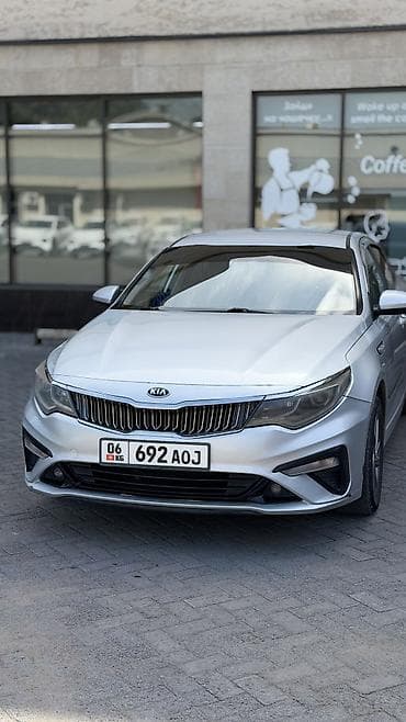 люк bmw: Kia K5: 2018 г., 2 л, Автомат, Газ, Седан — 1