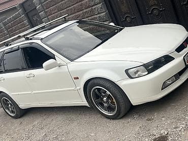 Honda Accord: 2000 г., 2.3 л, Универсал