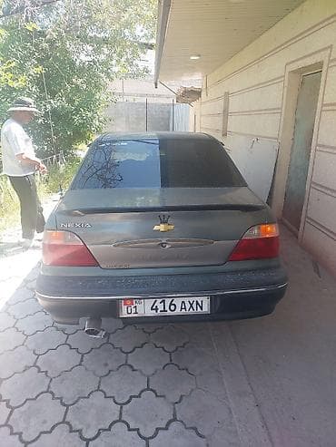 химичиска авто: Daewoo Nexia: 2005 г., 1.6 л, Ручные, Бензин, Седан — 5