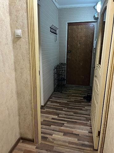Батирлер: 3 бөлмө, Кыймылсыз мүлк агенттиги, Толугу менен эмереги бар — 4