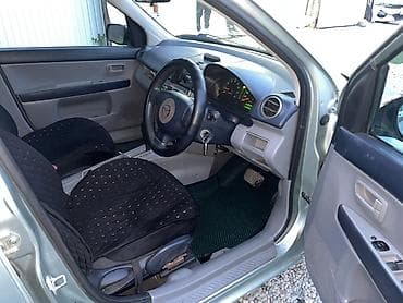 Продажа авто: Mazda Demio: 2004 г., 1.3 л, Автомат, Бензин, Хэтчбэк — 6