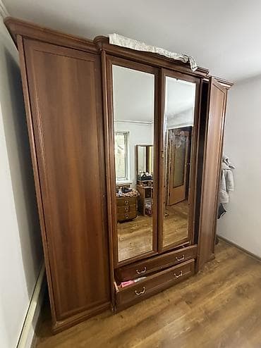 aero 2: Шифоньер, шкаф для одежды, Б/у, Прямой, Дерево — 1