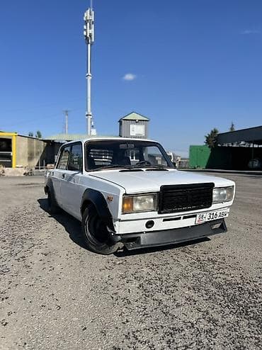 ВАЗ (ЛАДА) 2107: 2000 г., Механика, Седан