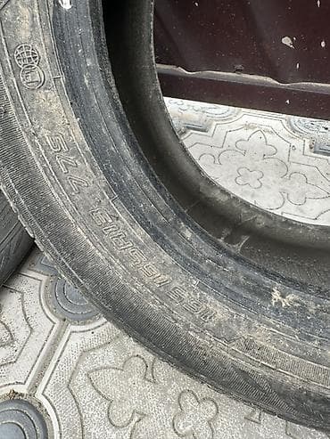 купить летнюю резину 18565 r15: Шины от Матиз, каждая по 500 сом. На сезон или как запаска пойдут — 2