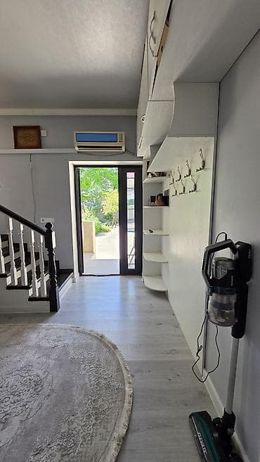 недвижимости: 🏡 Продается просторный 2-этажный дом в Бишкеке! район рынка Баят ✅ — 7