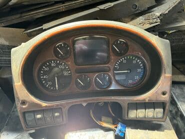 дополнительные приборы: Грузовик — 2