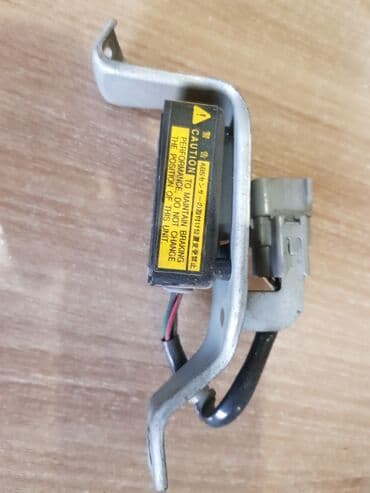 датчик srs: Toyota Land Cruiser 80 датчик аирбега Тоета Ленд Крузер 80 Датчик — 1