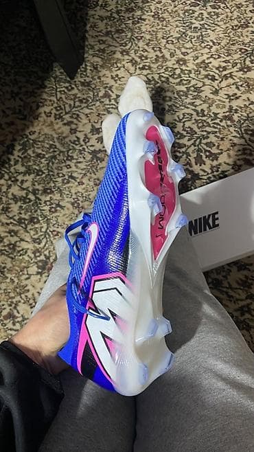 cd диск купить: Футбольные бутсы Nike Air Zoom Mercurial (FG) - Модель: Nike Air Zoom — 2