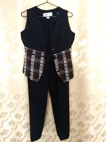 ник: Продаю женскую одежду б/у в очень хорошем состоянии: 1. Женский — 2